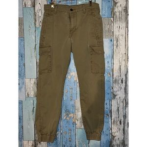 VINTAGE LEVIS CARGO PANTS